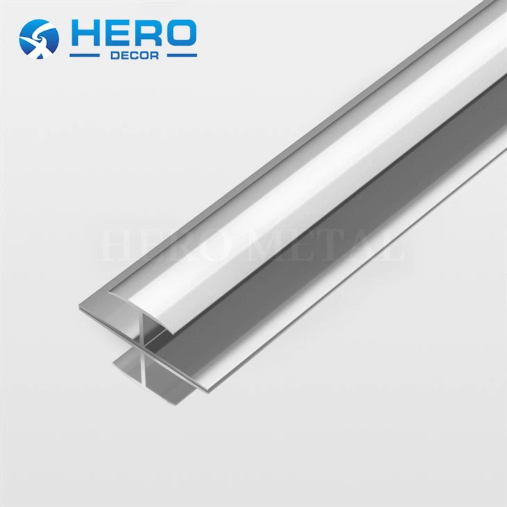 Txhuas H Tshuab Phab Ntsa Vaj Huam Sib Luag Profile